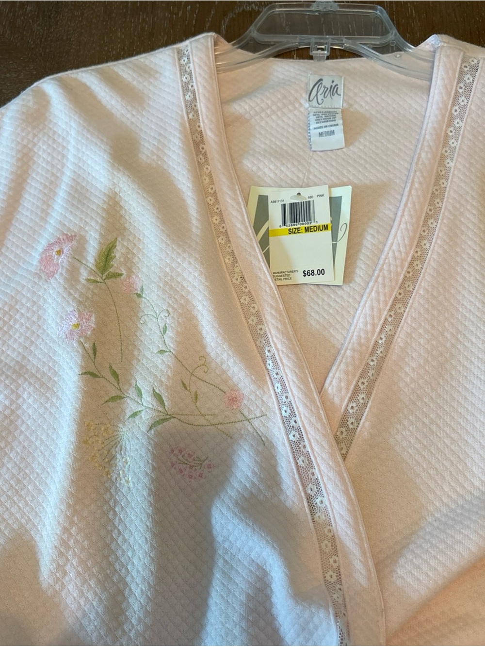 Aria Pale Pink Floral Embroidered Wrap Robe NWT
